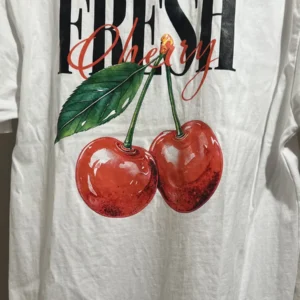 Camiseta Fresh Cherry