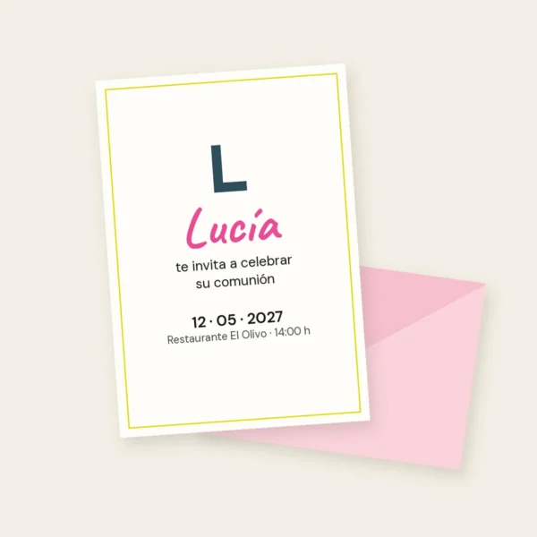 Invitación con inicial, modelo dibujado en el taller